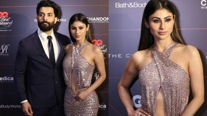 Mouni Roy का Super Hot अवतार, पति Suraj Nambiar के साथ दिए कातिलाना Pose | FilmiBeat