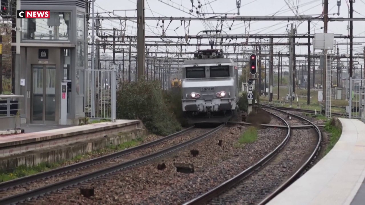 Transports : Pass illimité Intercités et TER à 49 euros ?