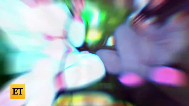 Miley Cyrus Says Ariana Grande Was SCARED in Viral Duet