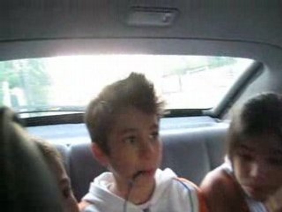 Petite voiture pr grande famille