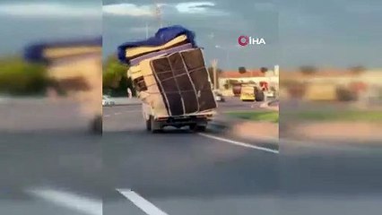 Bursa’da tehlikeli taşımacılık! Saniye saniye kamerada
