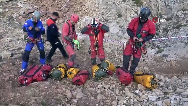Mersin'de mağarada mide kanaması geçiren ABD'li bilim insanı tahliye edilecek! Avrupa seferber oldu
