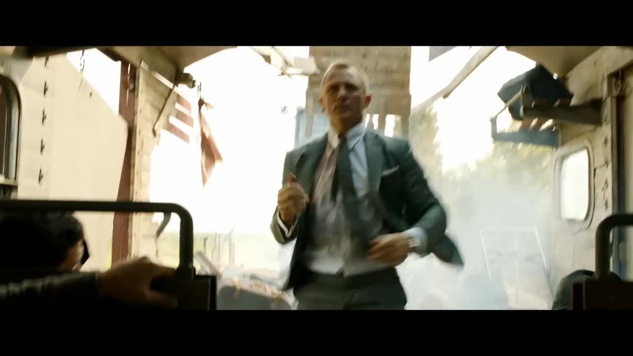 James Bond Skyfall BA