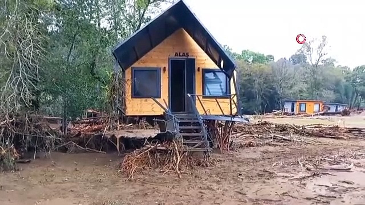 Kırklareli'nde sel felaketinde mezar olan bungalov evlerin önceki hali ortaya çıktı