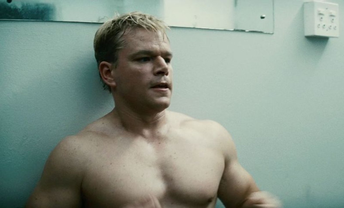 Matt Damon plays rugby - INVICTUS