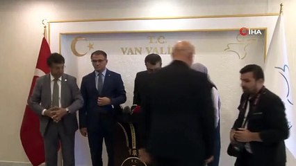 Milli Eğitim Bakanı Tekin: " Pazartesi günü tüm Türkiye'de 20 milyona yakın gencimiz, çocuğumuz okula başlayacak"