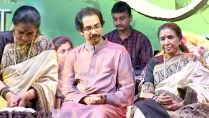 Asha Bhosle's Birthday Celebrations, LIVE Singing On Stage | Flashback Video