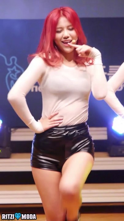 K-Pop Idol Fancam 09 : AOA [에이오에이] Hyejeong [혜정] Confused [흔들려] | 131213