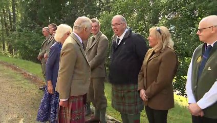 King and Queen meet well-wisher after private prayers