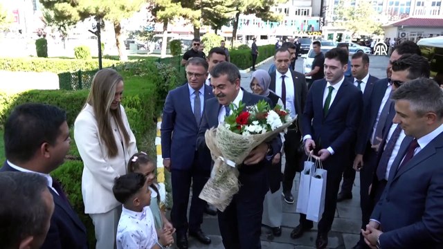 Milli Eğitim Bakanı Tekin, Van'da İl Eğitim Değerlendirme Toplantısı na katıldı