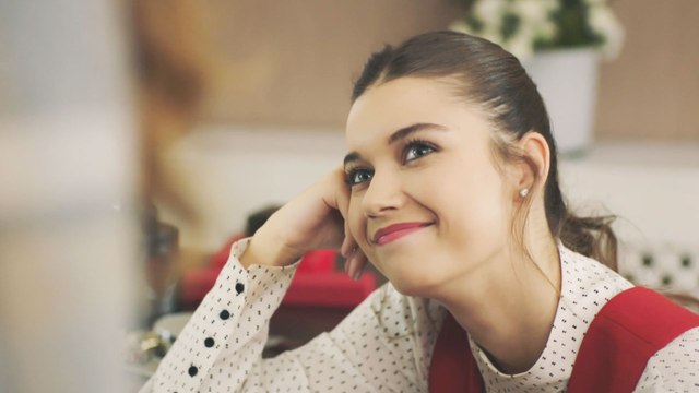 فضيلة هانم و بناتها الحلقة 73 - Fazilet Hanım ve Kızları