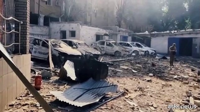 Ucraina, missile russo su citt? di Zelensky, un morto e 40 feriti