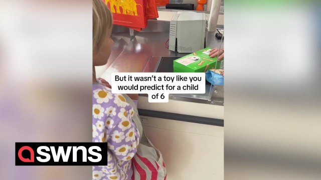 Six-year-old shops with her own money for first time - and selflessly just buys treats for her elderly dogs