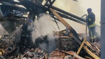 Ucraina, missile russo su città di Zelensky, un morto e 40 feriti
