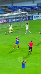 Crazy Moments In Woman's  Football  #shorts #funny #moments