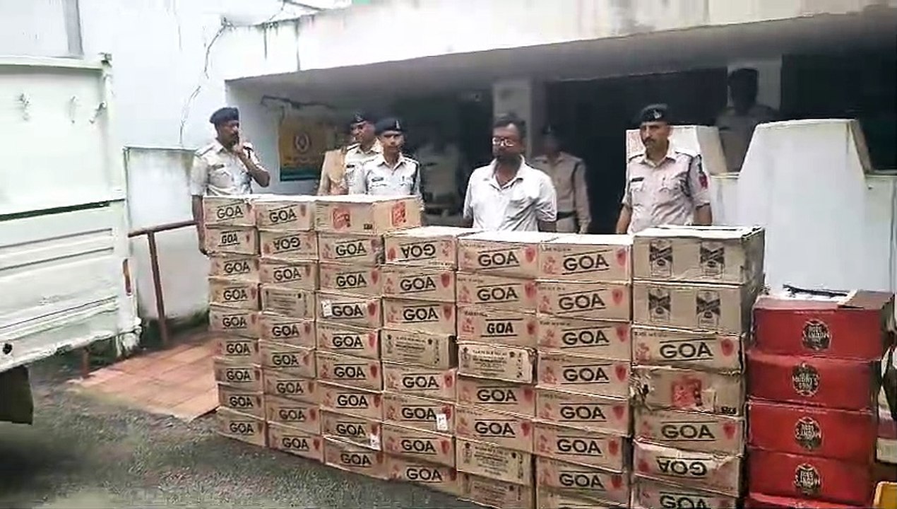 706 लीटर अवैध अंग्रेजी शराब के साथ तस्कर गिरफ्त...