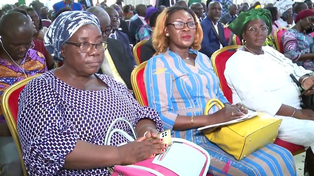 Mariatou Koné, ministre de l'Education nationale déroule le calendrier scolaire 2023-2024