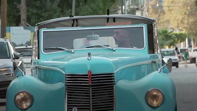 À Gaza, un passionné de voitures anciennes défie le blocus israélien