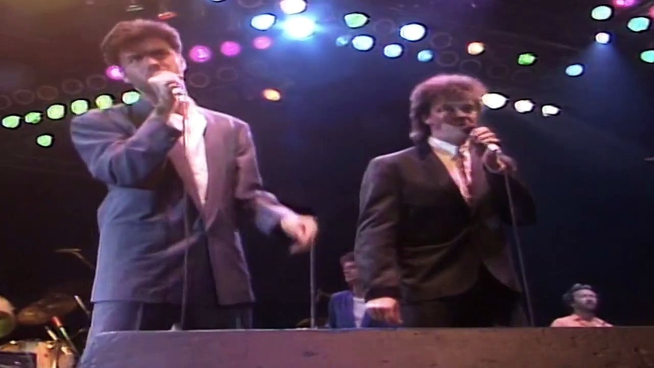 PAUL YOUNG — Every Time You Go Away – (D. Hall) | THE PRINCE'S TRUST ROCK GALA CONCERTS VOLUME 1 — (1986)