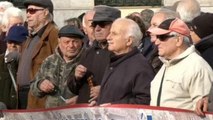Atene: in piazza i pensionati contro i tagli, tensioni
