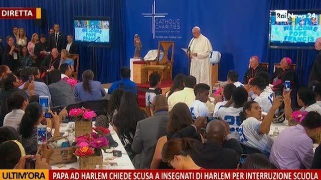 Il Papa cita Martin Luther King in una scuola di Harlem: «Bello avere sogni e poter lottare per essi»