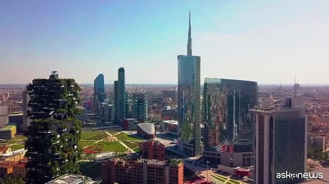 Bebe Vio tra AI e Napoleone lancia l'evento WEmbrace sport