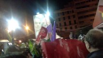 Festa di Syriza in piazza con le bandiere rosse