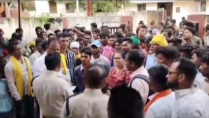 आदिवासी समाज ने सौंपा ज्ञापन
