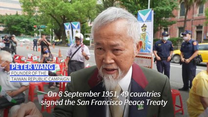 Taiwan activists raise flag to push for independence