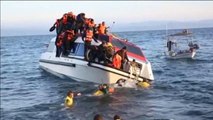 Migranti: barca semi affondata arriva a Lesbo, i soccorsi