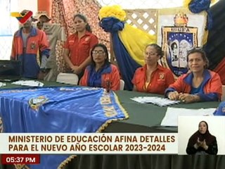 Bricomiles avanzan en la recuperación de escuelas y liceos del país