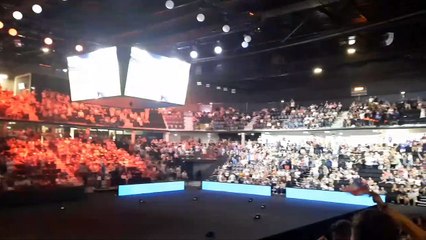 Palais des Sports en liesse pour le XV de France