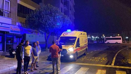 Alkollü sürücü park halindeki araca çarptı