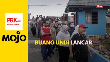 Suasana pengundian di pusat mengundi SK Seri Melati
