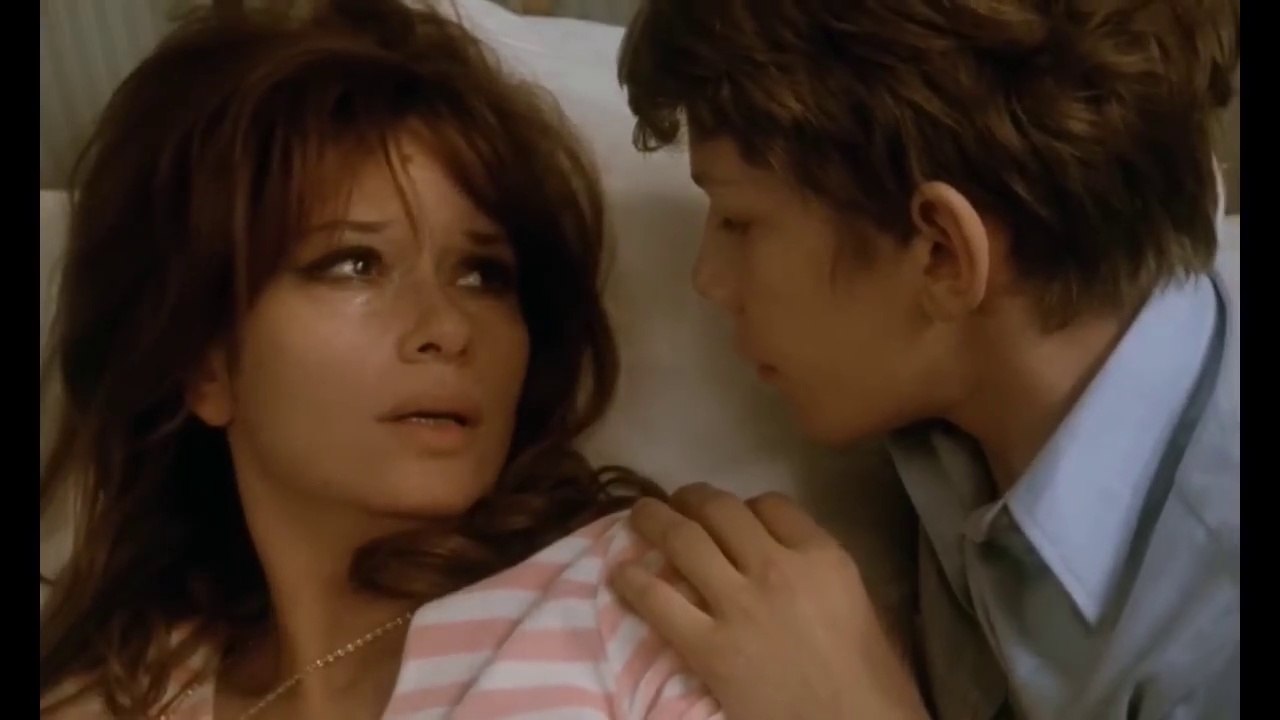 Mother and son love story | that will always be secret. - video Dailymotion
