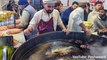 Umar Chapli Kabab - Old Bara Road Food Street Peshawar - Peshawari Chapli Kabab - Umar Gola Kabab