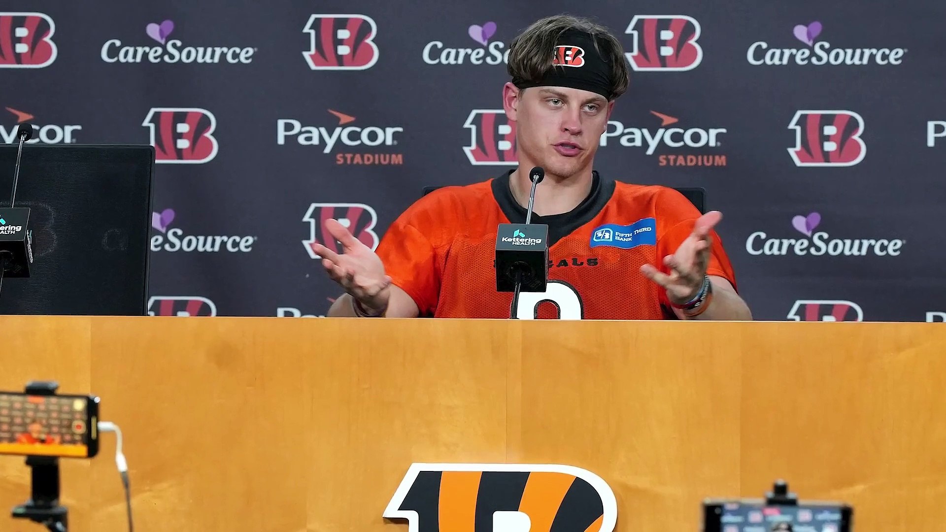 Cincinnati Bengals' Joe Burrow Agrees to NFL-Record Contract - video  Dailymotion