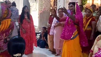 नंदोत्सव:  भजनों पर श्रद्धालुओं ने जमकर किया नृत्य