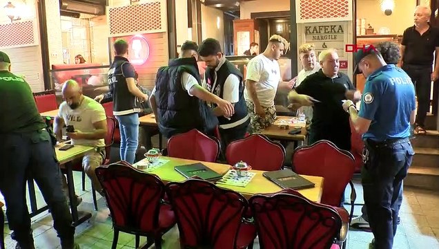 Taksim Meydanı ve İstiklal Caddesi'nde Asayiş Denetimi Yapıldı