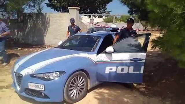 Femminicidio in Sicilia, la polizia sul luogo del delitto