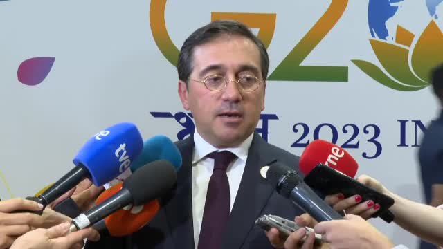 Albares: En estos momentos no tenemos constancia de que haya ningún español fallecido o herido