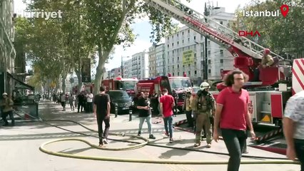 Fatih'te tadilattaki otelde yangın: 2 işçi mahsur kaldı