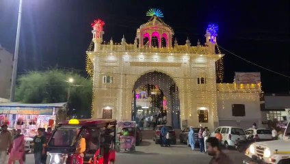 Скачать видео: Sikh celebrities will gather tomorrow at Gurdwara Sukha Singh-Mahtab Singh in Hanumangarh, thousands of devotees will pay obeisance.