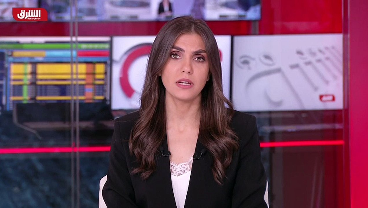 Moroccowoman cries for the loss of 4 sons and a husband, and a man cries for the killing of his children and people escaping from supermarket and rest/Une femme pleure à cause de la perte de 4 enfants et de son mari, et un homme pleure à cause du meurtre