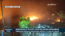 Petugas Alami Kesulitan Padamkan Api di Kawasan TPA Kopi Luhur Cirebon yang Semakin Meluas
