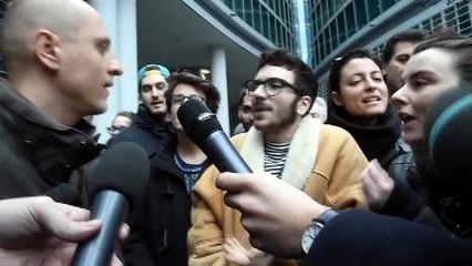 Famiglie cattoliche: «Fatevi curare». Gli omosessuali: «Non siamo malati, siete deviati dalla morale cattolica»