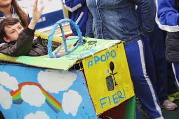 Re car race, il  gran premio dei piccoli sulle auto riclicate