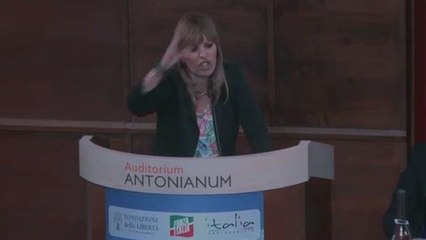 Mussolini scatenata: «So come è diventata deputata la De Girolamo, ma non lo dico»