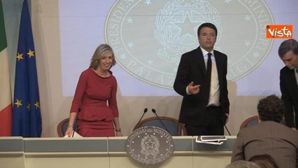 Renzi: «E adesso basta domande. Venerdì prossimo parleremo della Rai, di tutto e di più»