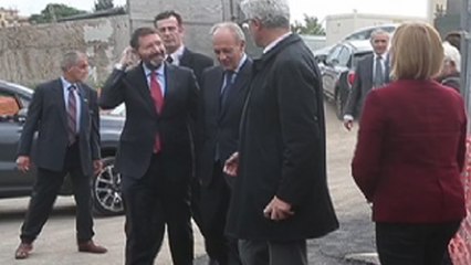 Marino: «Roma deve andare avanti»
